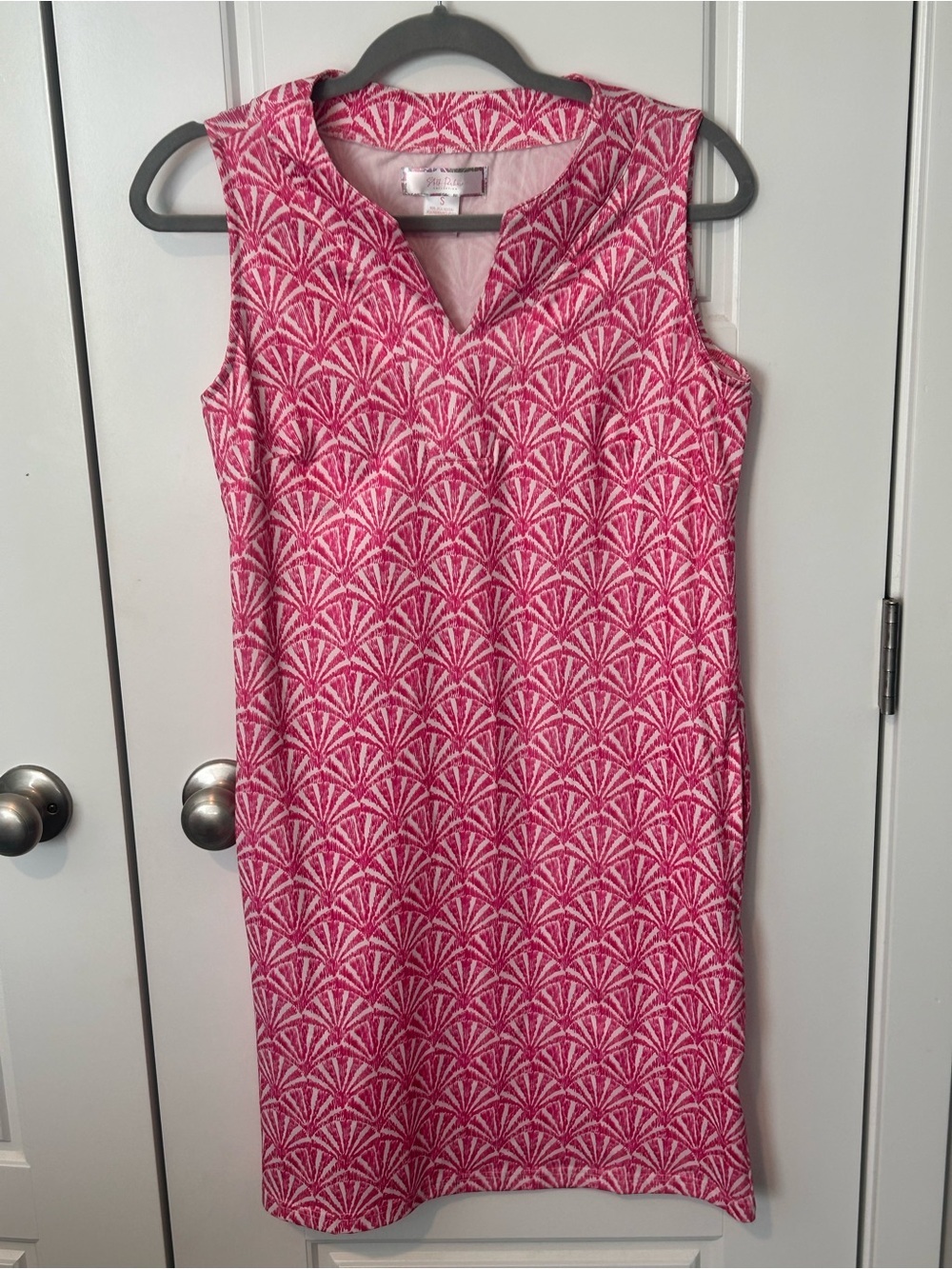 Stella Parker Collection Sleeveless Pink Patterned Shift Dress Small